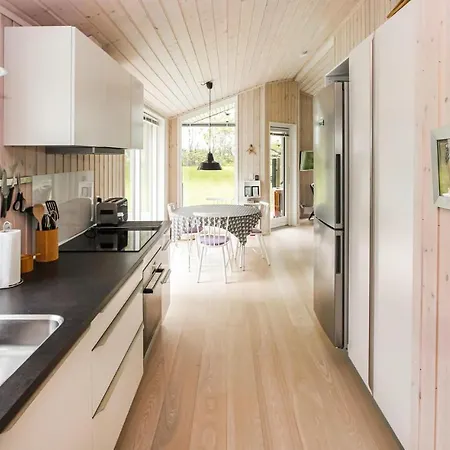 2 Bedroom Pet Friendly In Samso