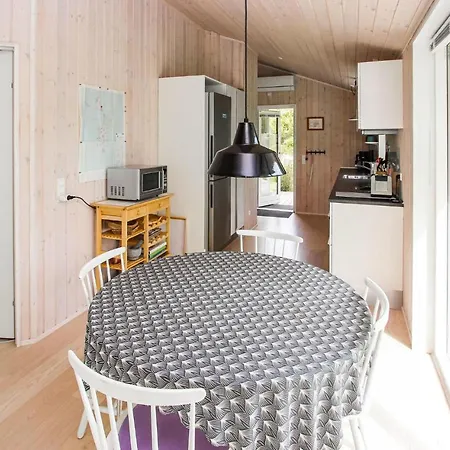 2 Bedroom Pet Friendly In Samso